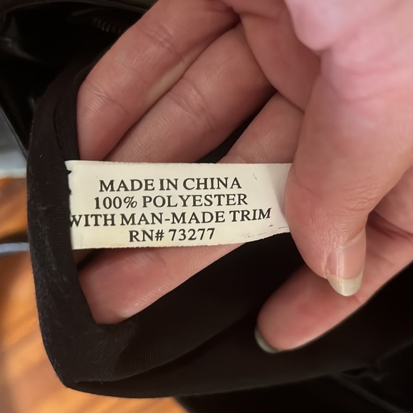 Croft and Barrow Plaid Red and Black Purse - Picture 6 of 6